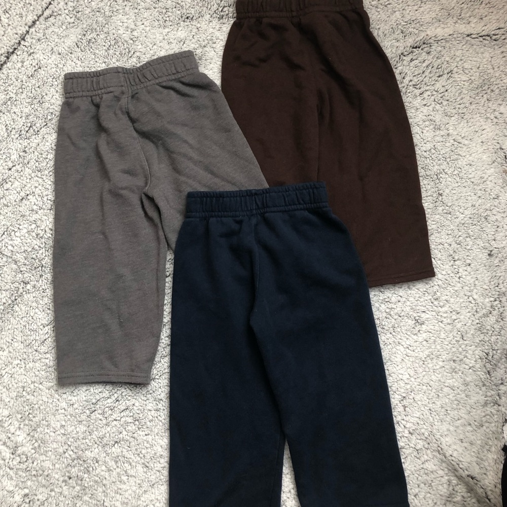 3 pair sweats perfect condition - Picture 3 of 3